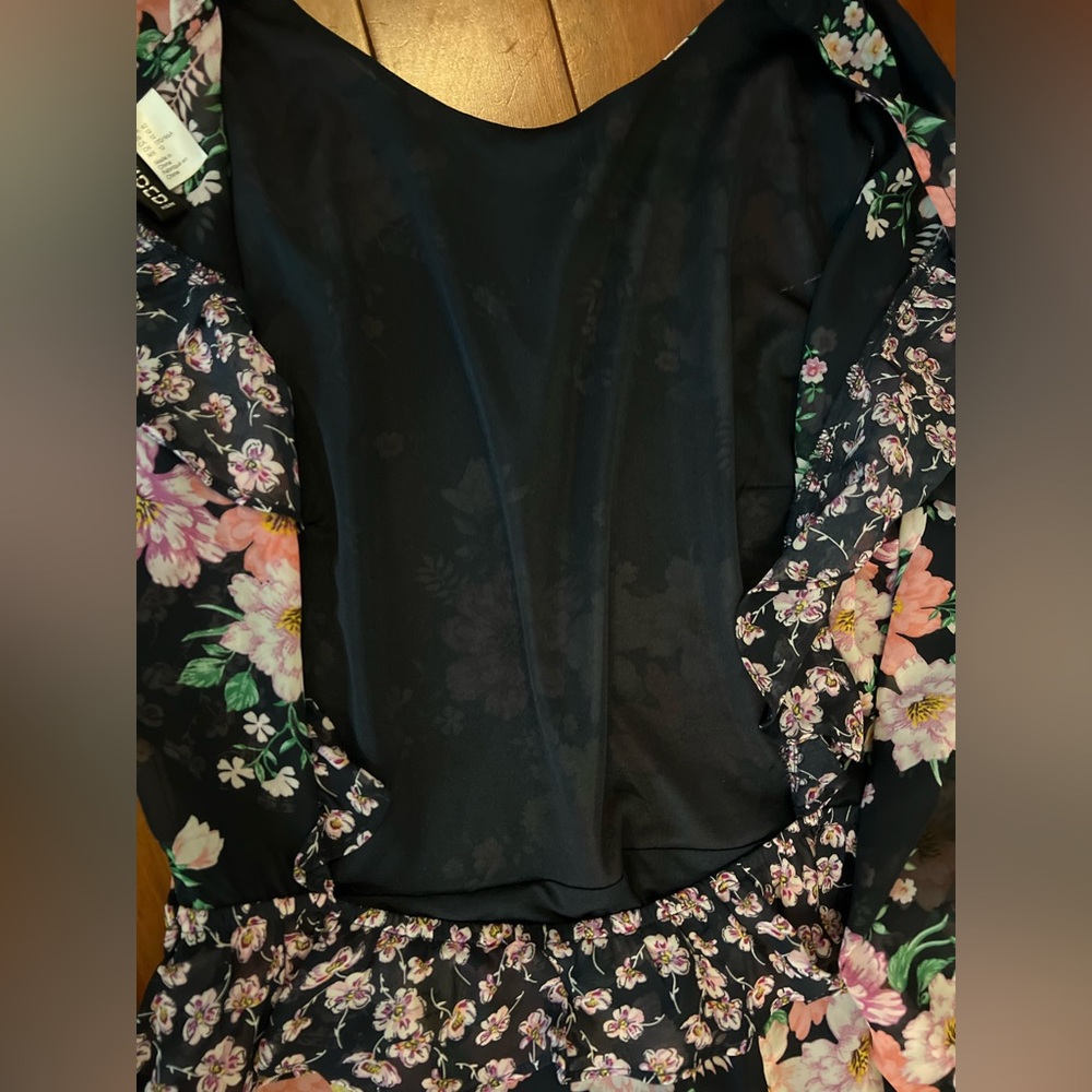 H&M Divided Size 12 Longsleeve Kneelength Dress With Open Back - Picture 8 of 9